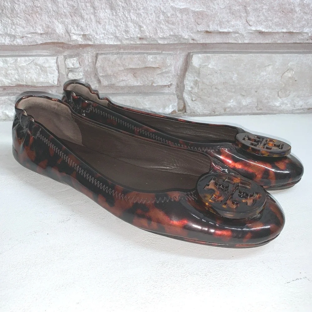 Tory Burch Reva Tortoise Shell Patent Leather Ballet Flats Brown Medallion Logo